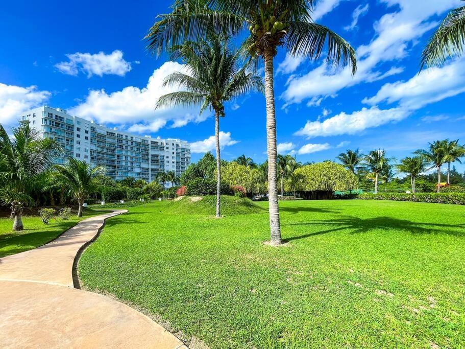 Punta Me Luxury Apartments Ocean View & Beach Front In Amara Cancun Luaran gambar